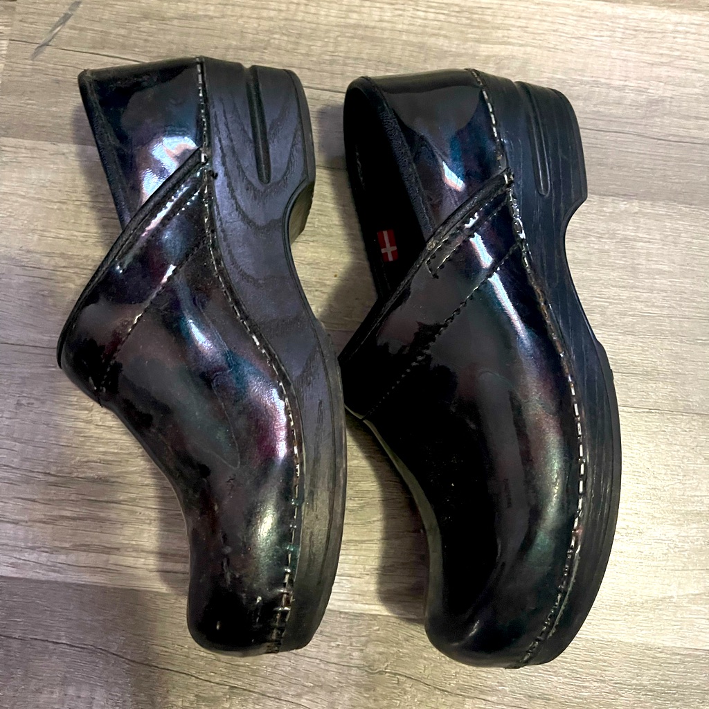 Nursing Clogs